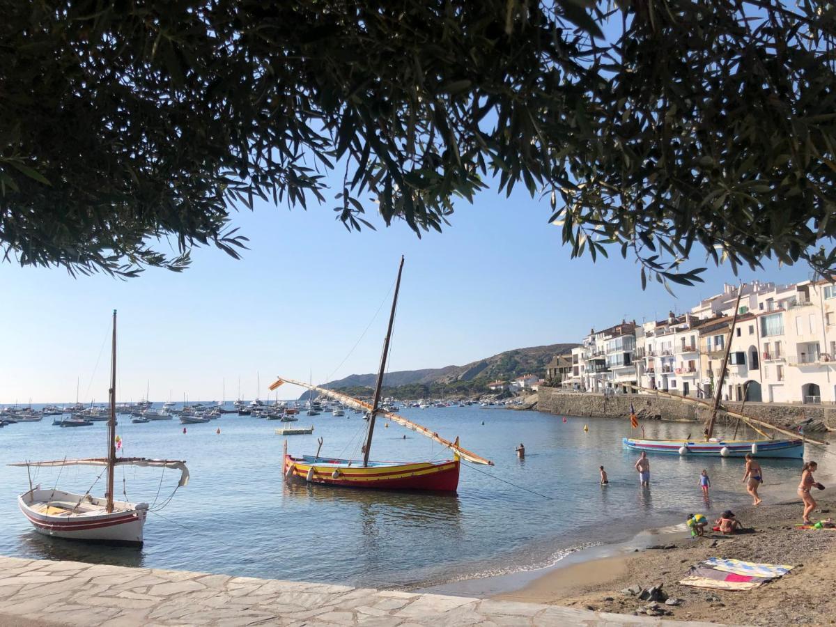 Apartamento Nuevo En El Centro Con Garaje Cadaqués Kültér fotó
