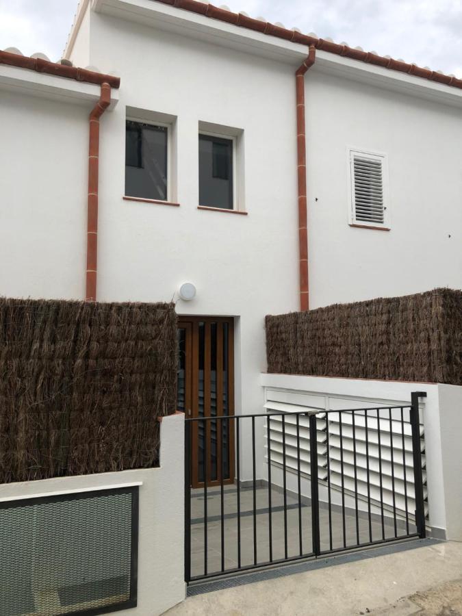 Apartamento Nuevo En El Centro Con Garaje Cadaqués Kültér fotó